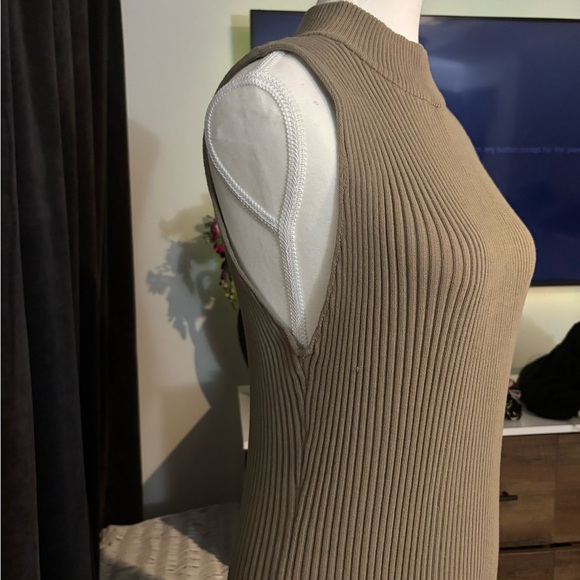Zara Olive Sweater Dress - NEW!! - Picture 2 of 4